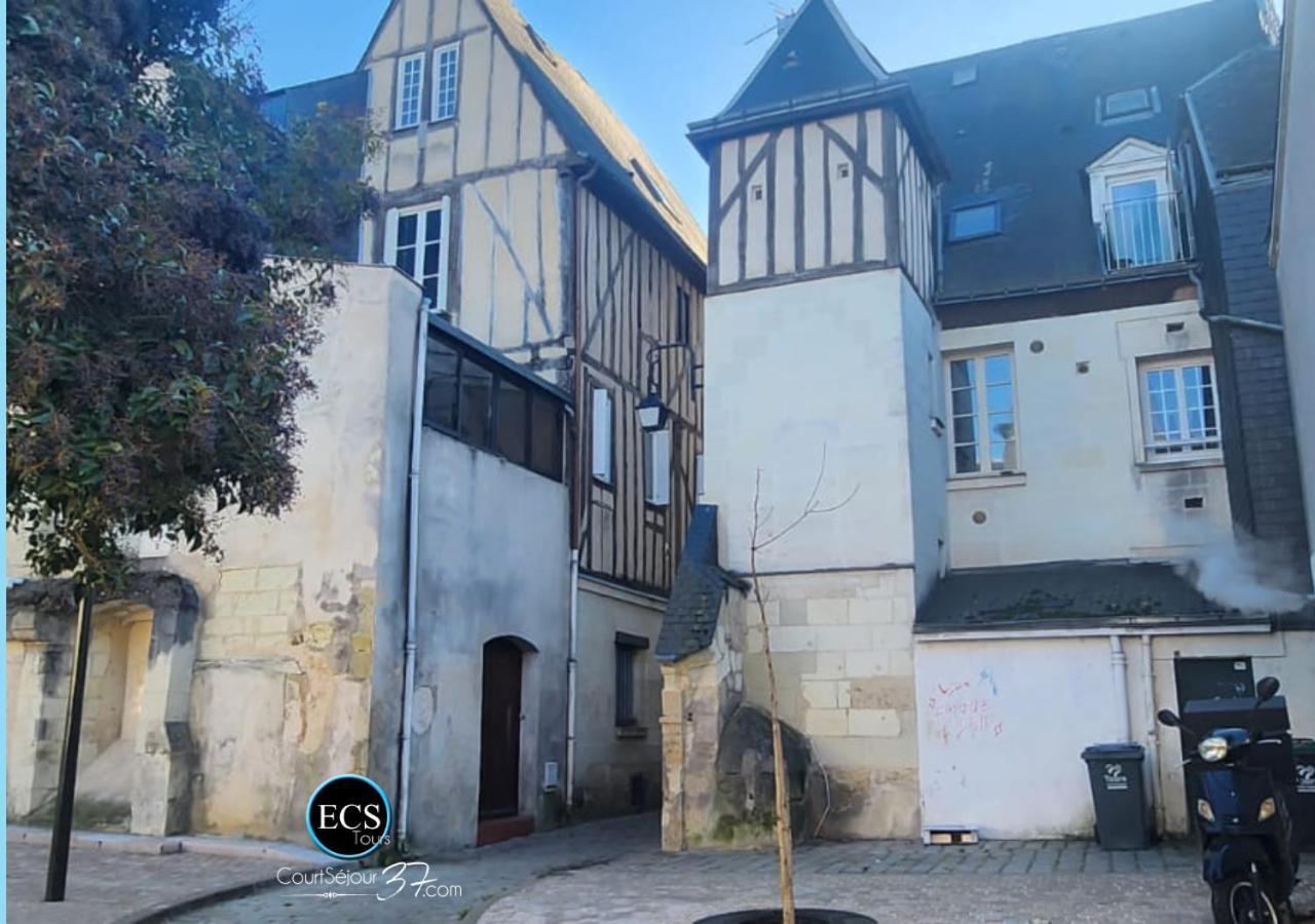 "Colbert Studio" Coeur De Ville - Cathedrale Saint Gatien تور المظهر الخارجي الصورة
